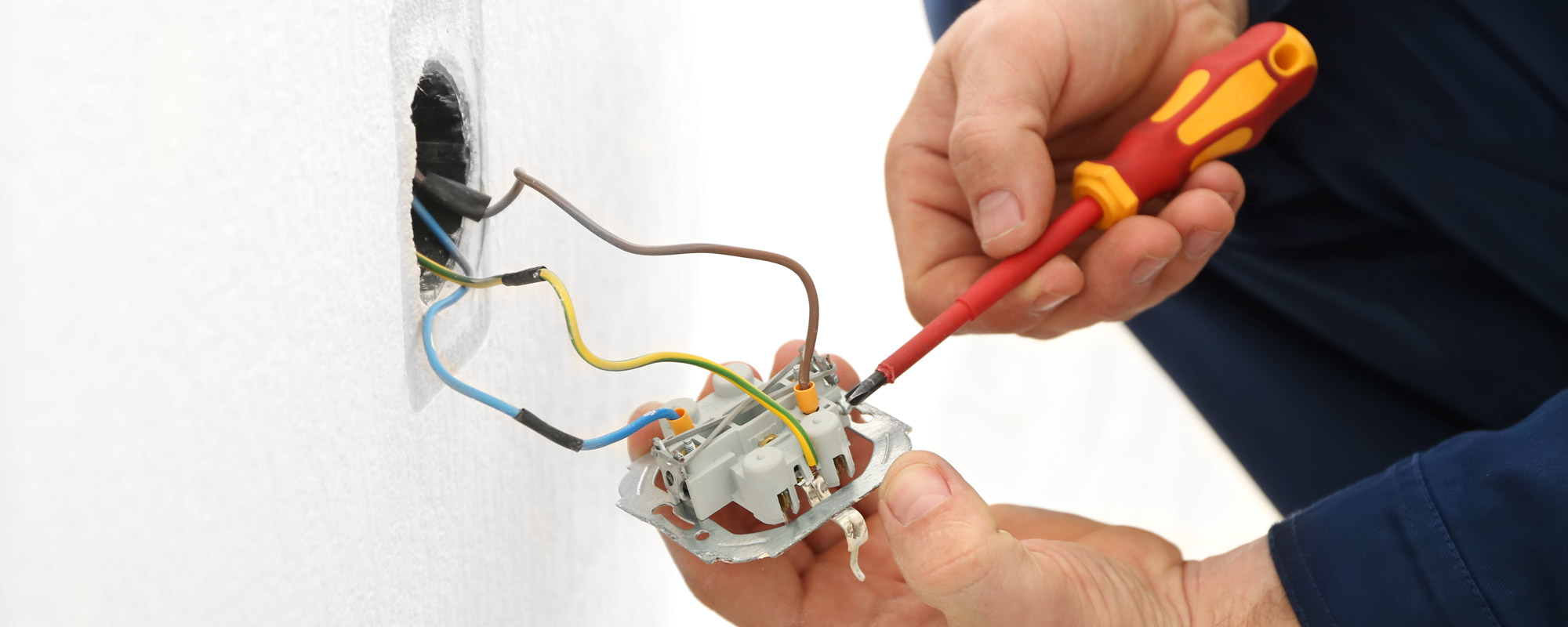 electric outlet troubleshooting